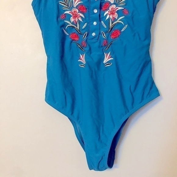 Vigoss NWOT Teal Blue Button Down Embroidered One Piece Bathing Suit Size Medium - Picture 2 of 13